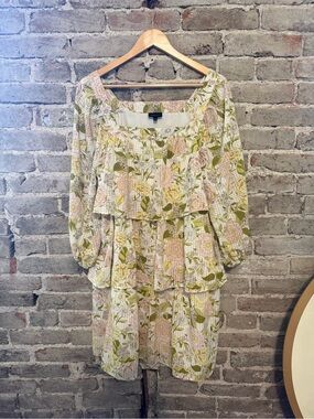 Who What Wear Floral Tiered Dress in Light Green and Pink